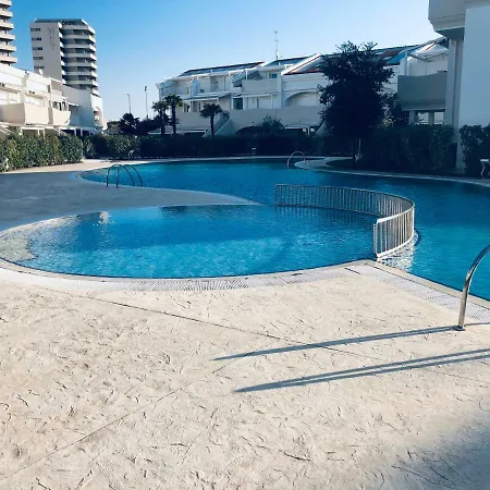Wave Village Apartment Lido di Jesolo